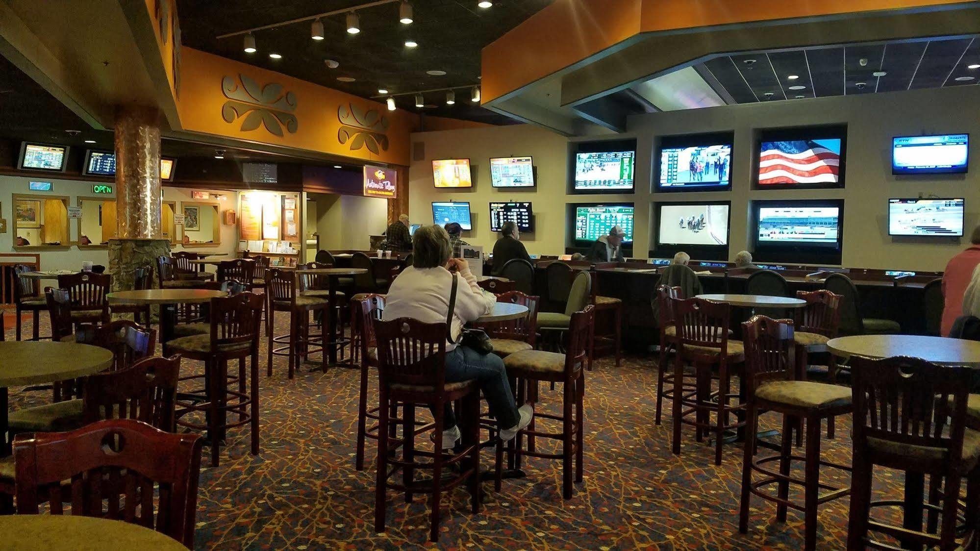 Ho-Chunk Casino Hotel - Wisconsin Dells Baraboo Εξωτερικό φωτογραφία